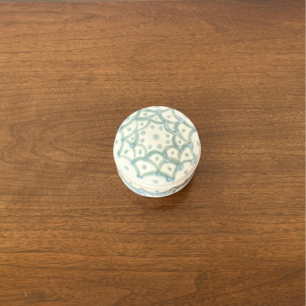 Japanese Hand-Made Pottery. - Picture 3 of 3